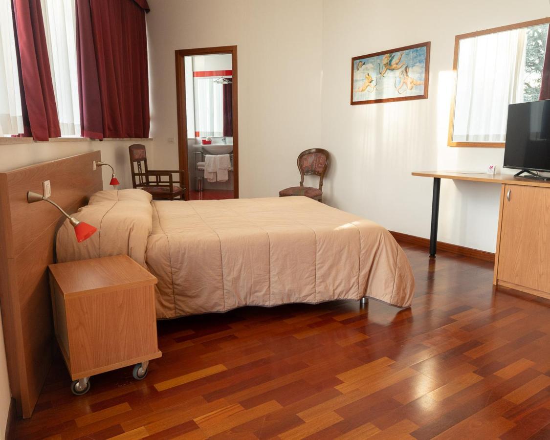 Hotel All'Oasi Paese Luaran gambar